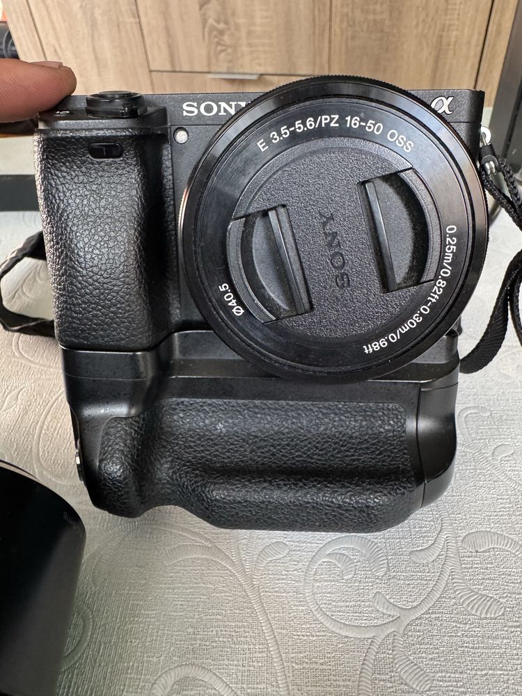 Sony a6400 + 3 обектива