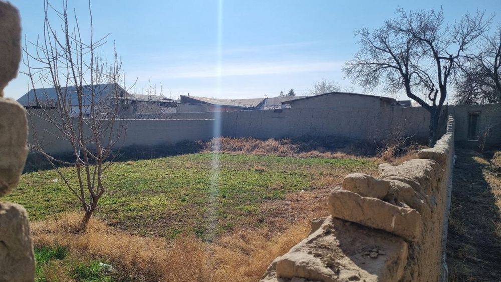 Курилиши тугалланмаган ховли сотилади