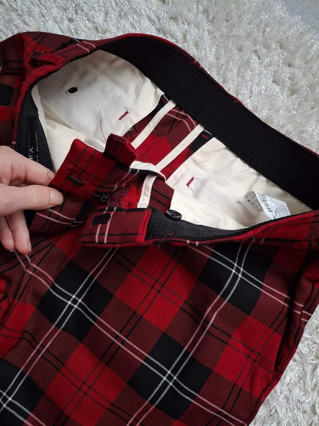 Pantaloni marime 42  dama Zara și Reserved