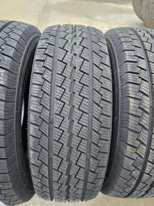 Anvelope de iarna 225-65r16c Tomket