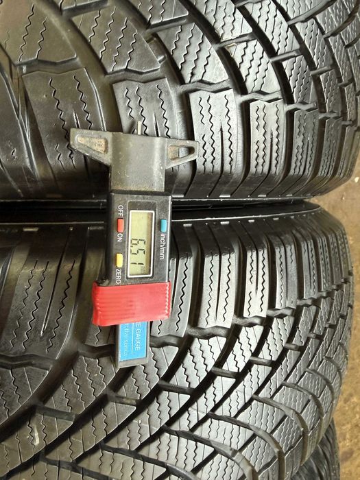 4x Anvelope iarna 225/65 R17 - Bridgestone Blizzak LM005