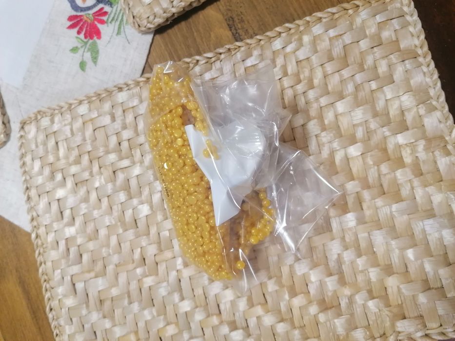 Vând încălzitor de ceară