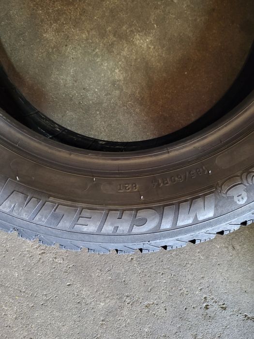4 anvelope 185 60 R 14 Michelin iarna