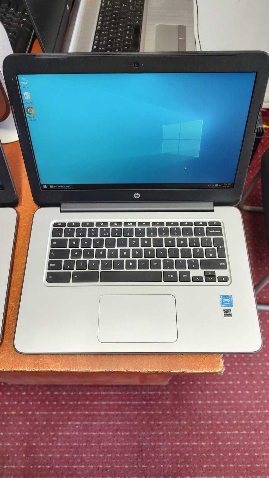 Laptop intel full hd IPS  ssd ultraslim baterie +3 ore,   impecabile