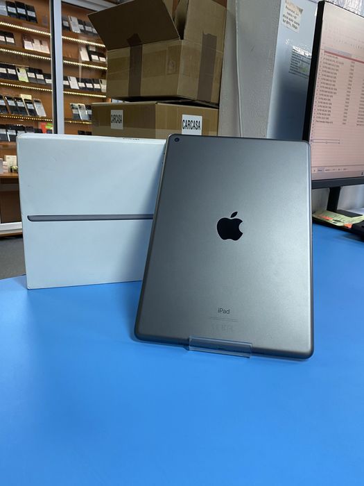 Apple iPad Generatia 8 Box 128GB, Garantie 12 luni | Lensun