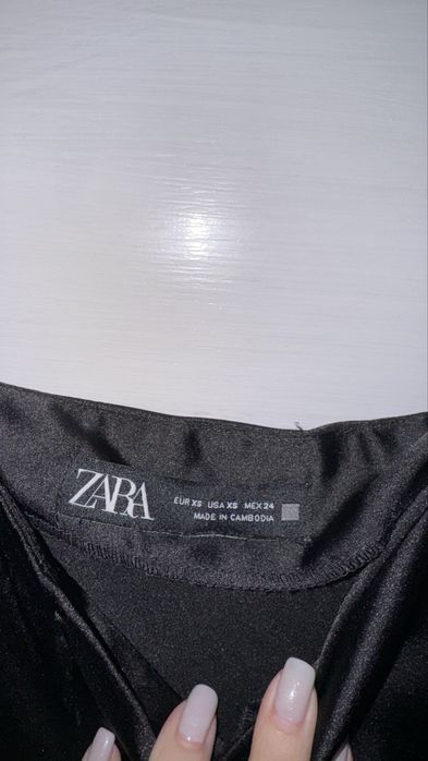 Rochie neagra zara xs satin