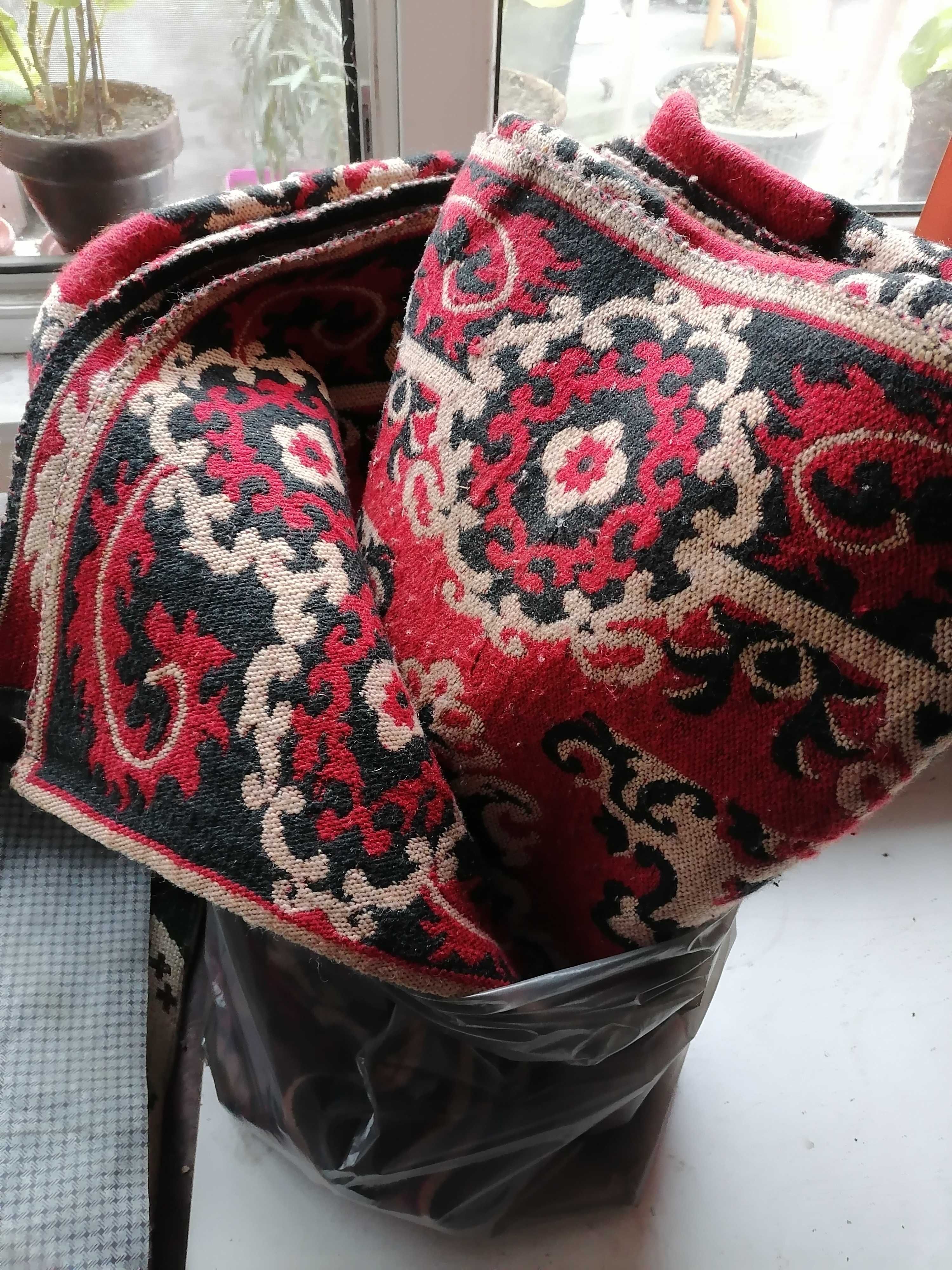 Продавам вълнено одеало тип Родопско