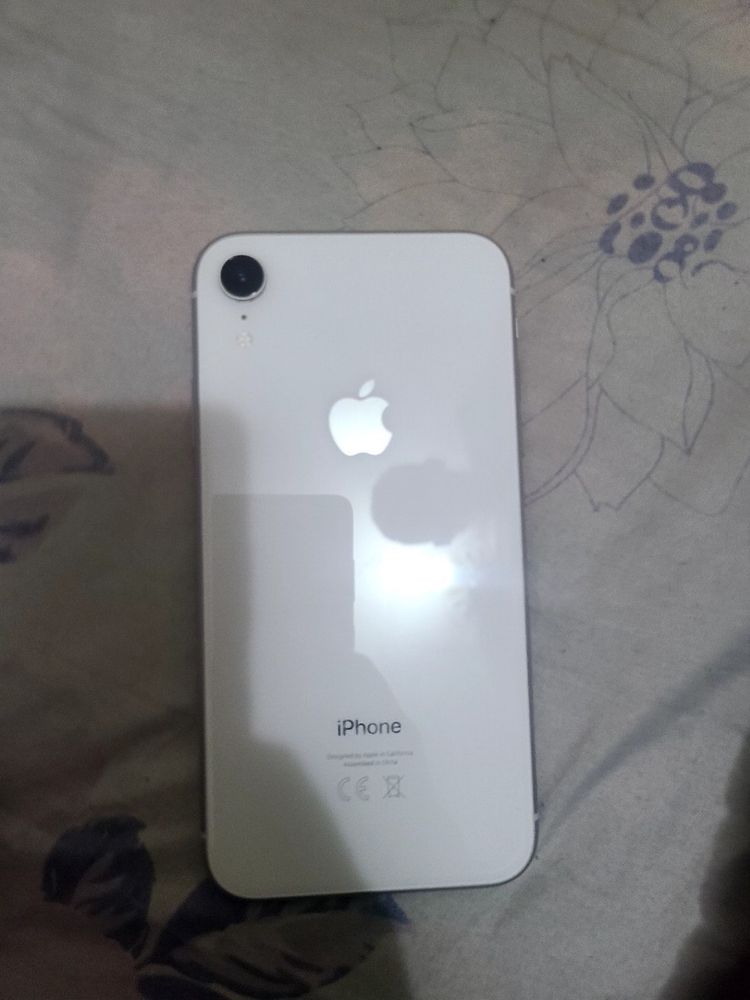 iPhone Xr 64GB 89% yomkis holati ideal