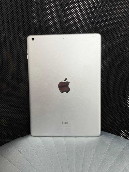 Tableta Apple Ipad Air 16 GB - Wi-Fi -Silver -perfect functionala