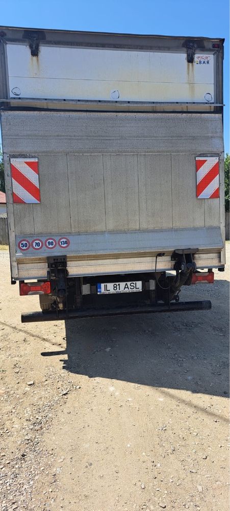 Iveco daily 35C14 cu lift