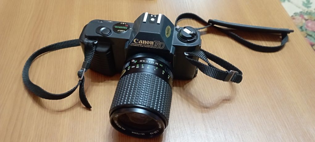 Canon T50 + Olympus i 75 - defecte