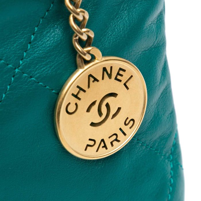 Куфар тип пътна чанта с колелца Шанел ръчен багаж CHANEL