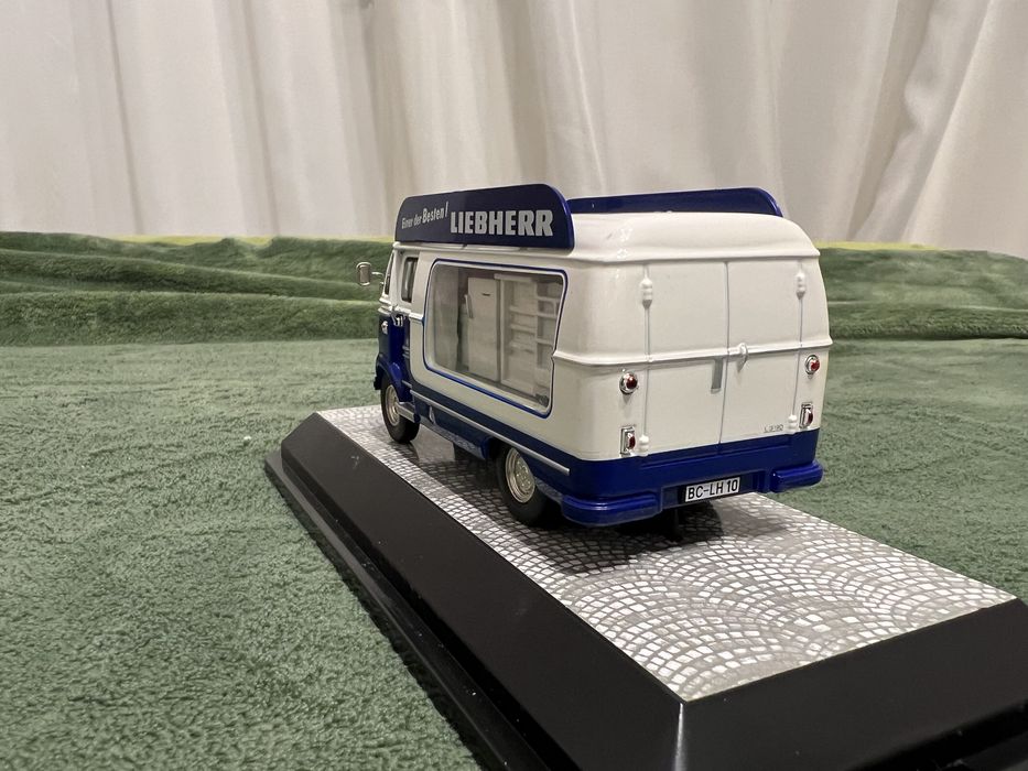 Macheta Mercedes Benz L913D model rar scara 1:43 PremiumClassiXXs