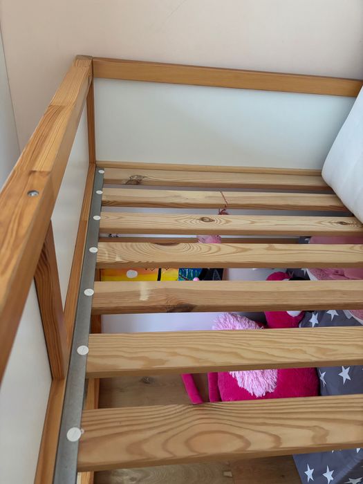 Детско легло употребявано