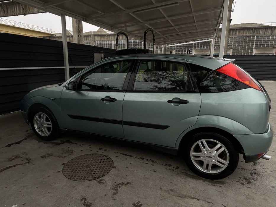 Ford Focus MK1 Hatchback