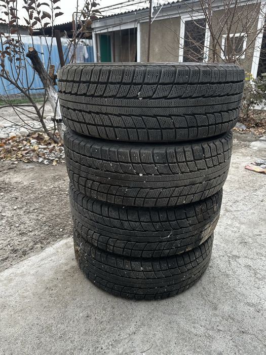 Продам шины 195 65 R15