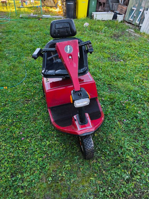 Scaun /scooter electric handicap