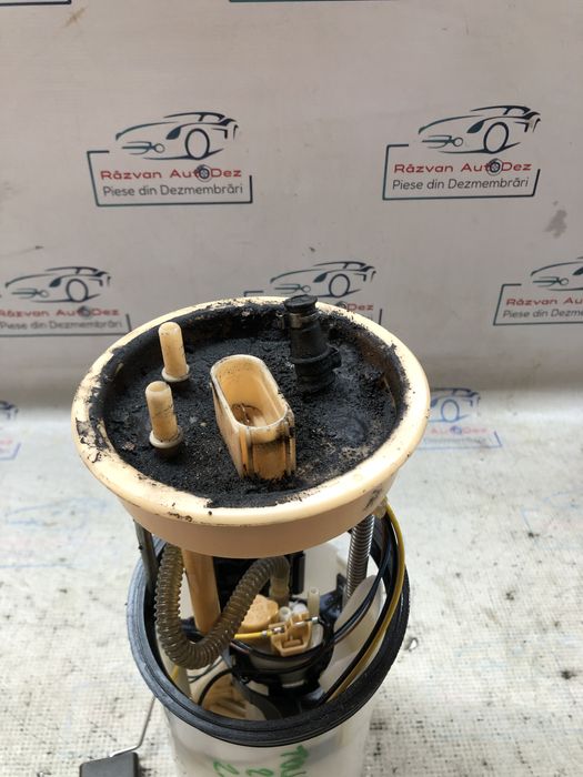 pompa rezervor motorina volkswagen touran 2.0 motorina 2012