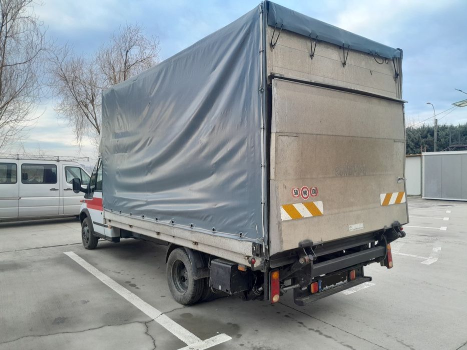 Ford transit cu lift