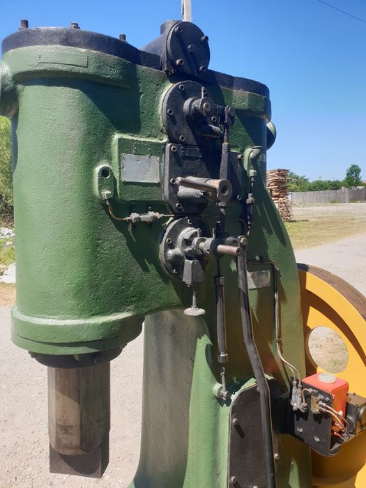 Vand ciocan pneumatic de forja CFA 80