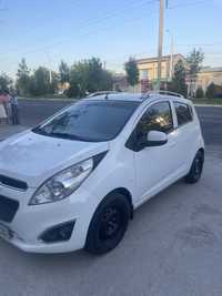 Spark 2019 yil avtamat oq rang 98000 prabek narhi 7800$