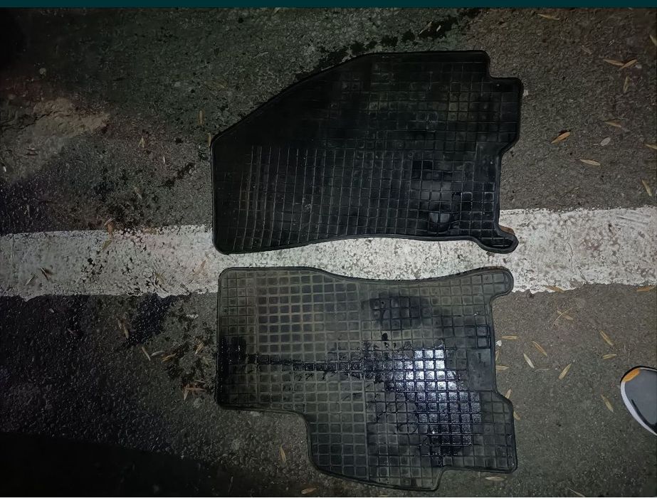 Covorașe preșuri,Mondeo 3,asigur expedierea coletului avantajos la ori