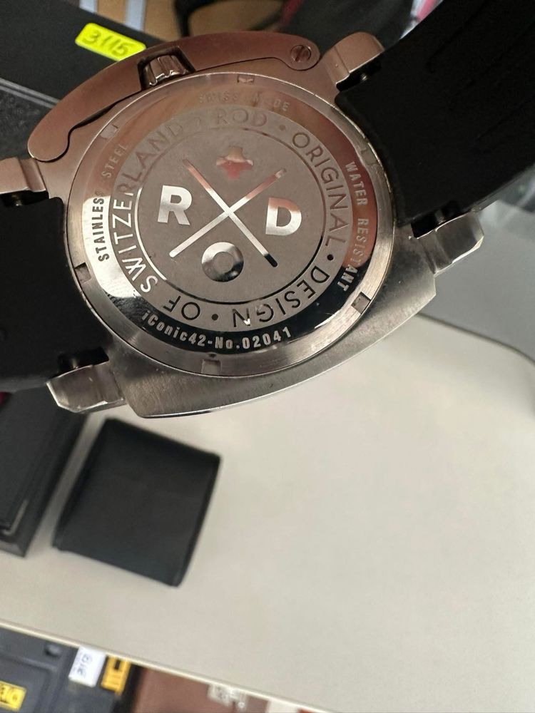 Часовник Rod Iconic 42
