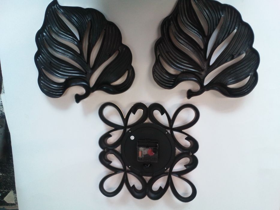 Декоративен стенен часовник с листа