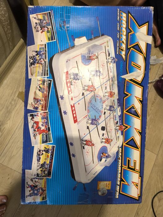 продам настольную игру хоккей