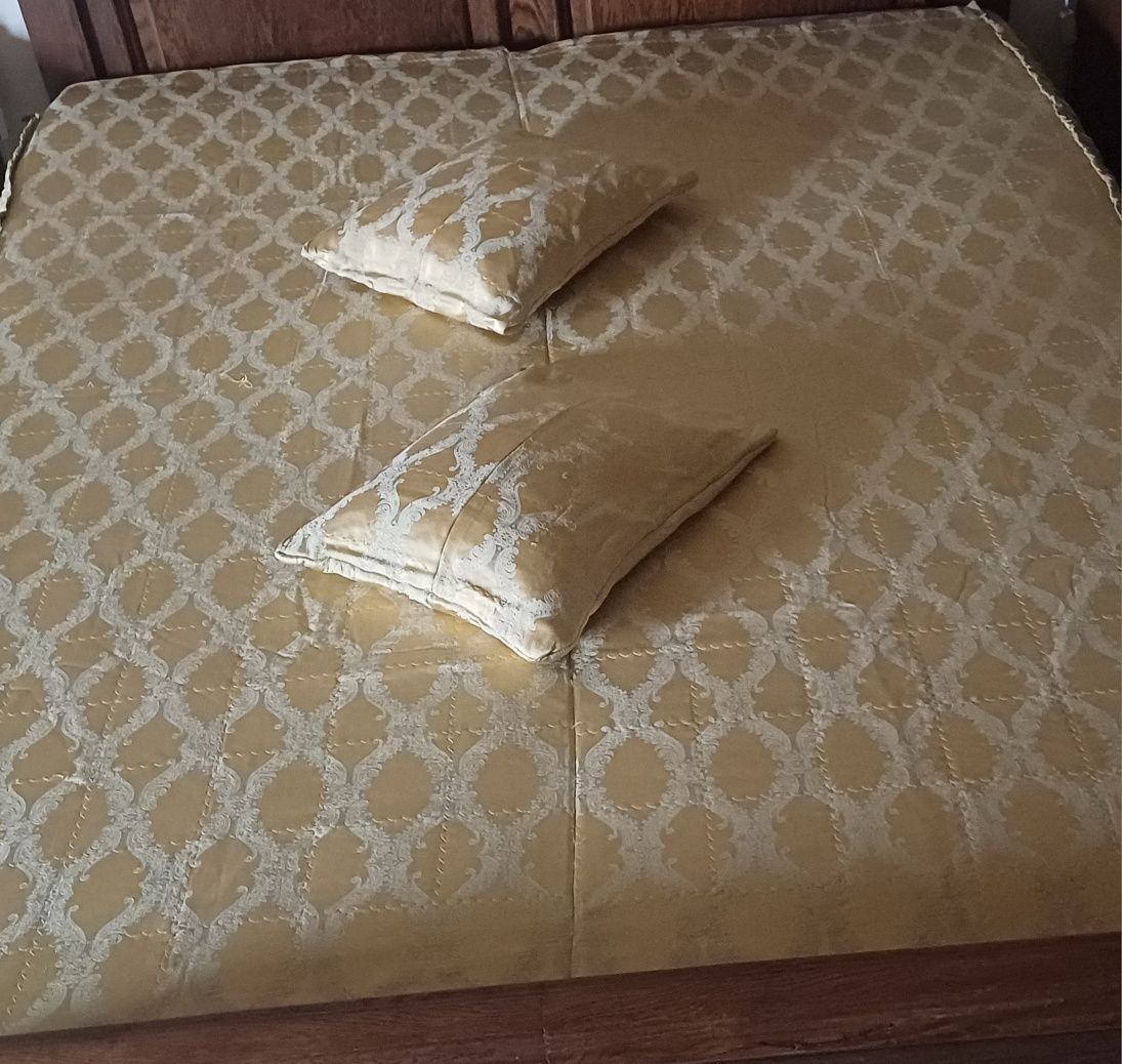Cuvertură pentru pat matlasată