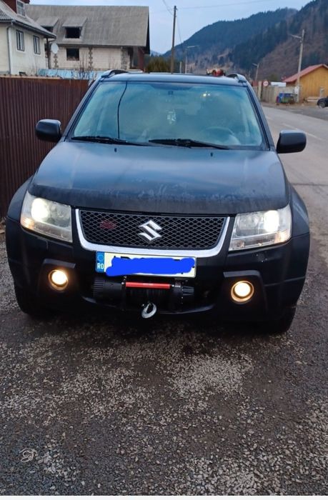 Vând suzuki grande vitara