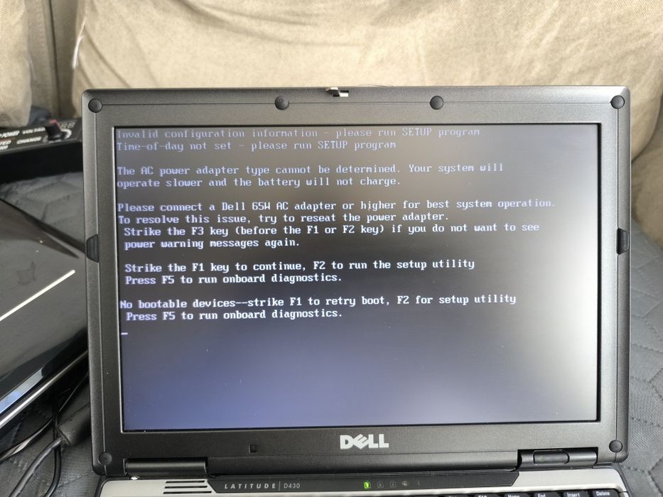 Лаптоп Dell , компютър Dell
