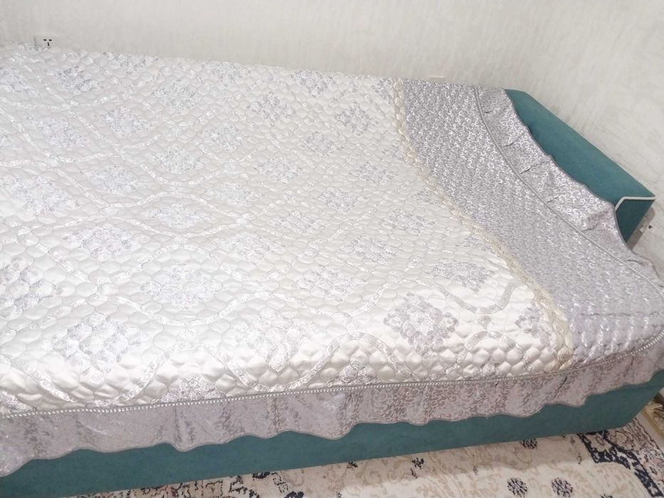 Продам      Покрывало