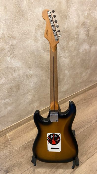 2 броя Fender stratocaster Road Worn, FAT 50 Texas special Custom shop