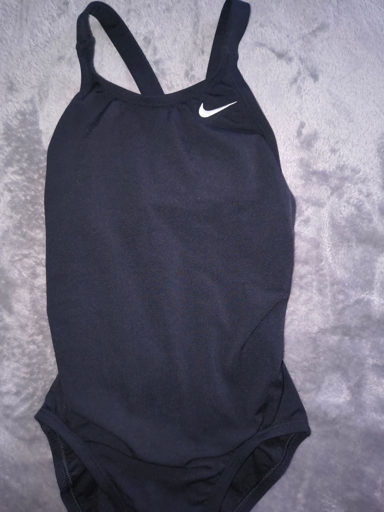 NIKE-Чисто нов оригинален бански