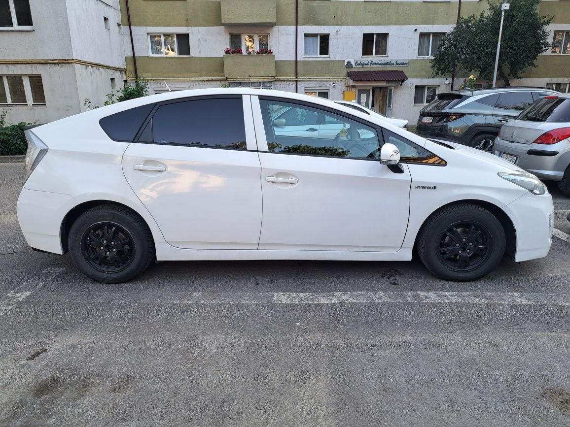 Toyota Prius 3 2011 hybrid
