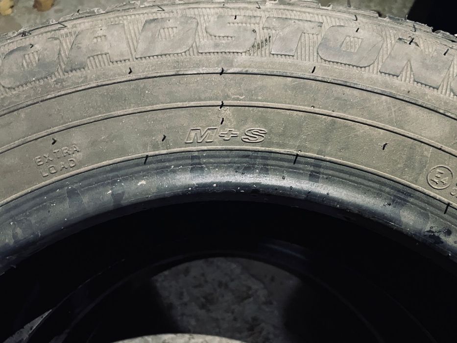 шины б/у сатылады 235/65/R17