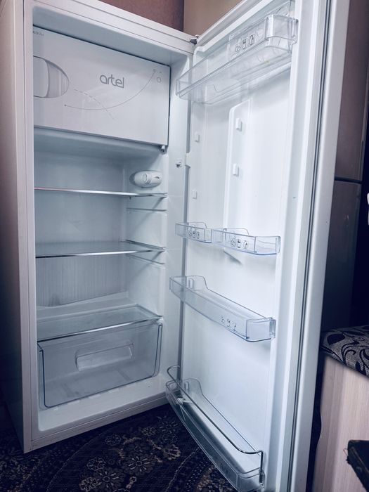 Продается холодильник могу доставить