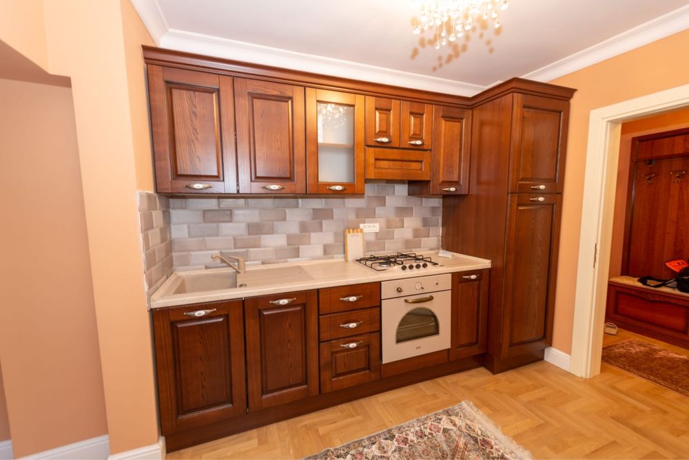 De inchiriat apartament cu 2 camere
