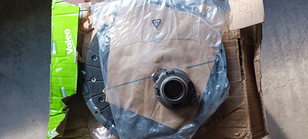 Kit ambreiaj peugeot boxe, citroen jumper 2.2 hdi valeo