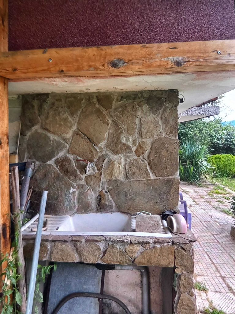 Продава се Къща в с. Горна Брестница, Област Кюстендил - 70 кв.м за 615 €/кв.м - Снимка #11