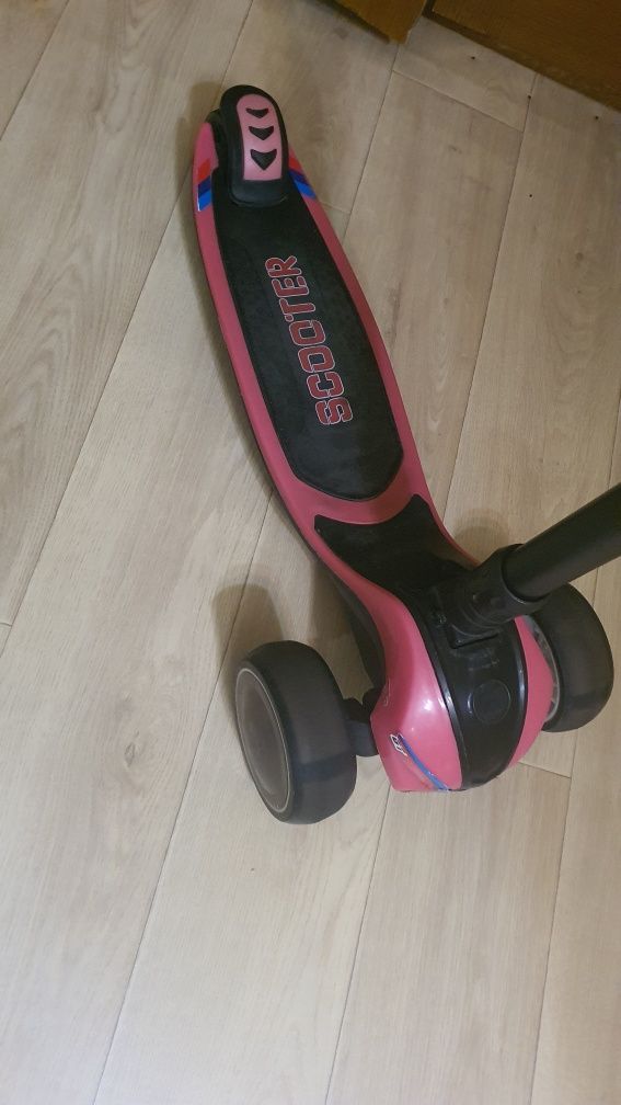 Самокат scooter  для девочки