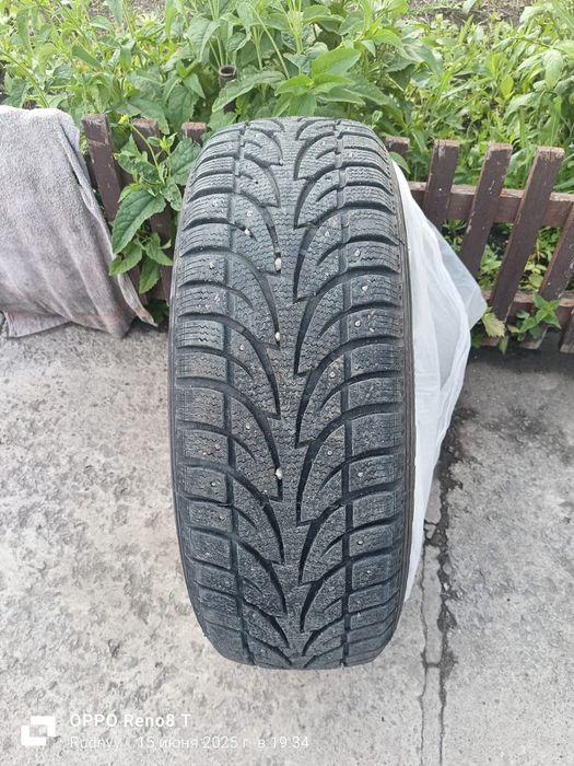 Продам зимнию резину