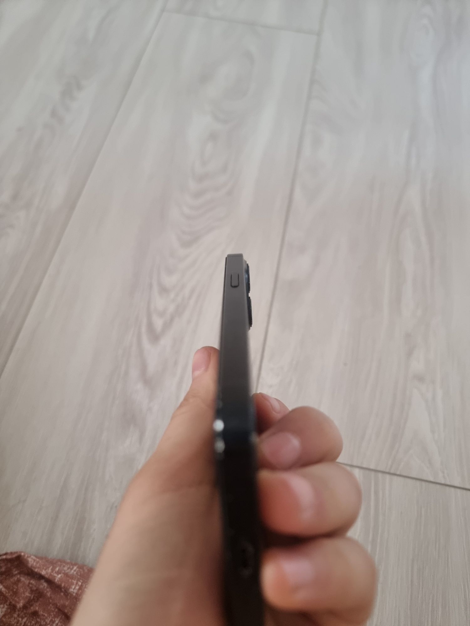 Iphone 13 128gb srochna sotiladi