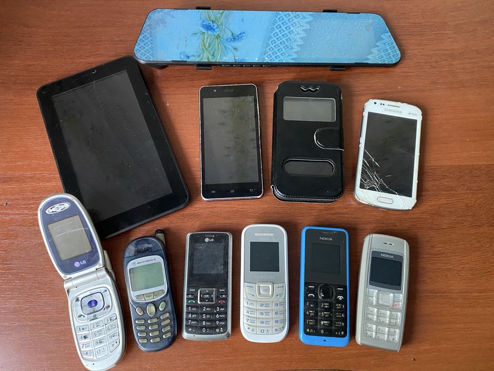 Продам все телефоны