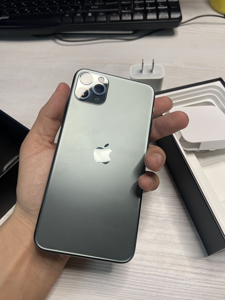 iPhone 11 pro max 256