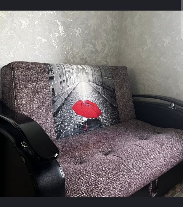 Продам диван тахта