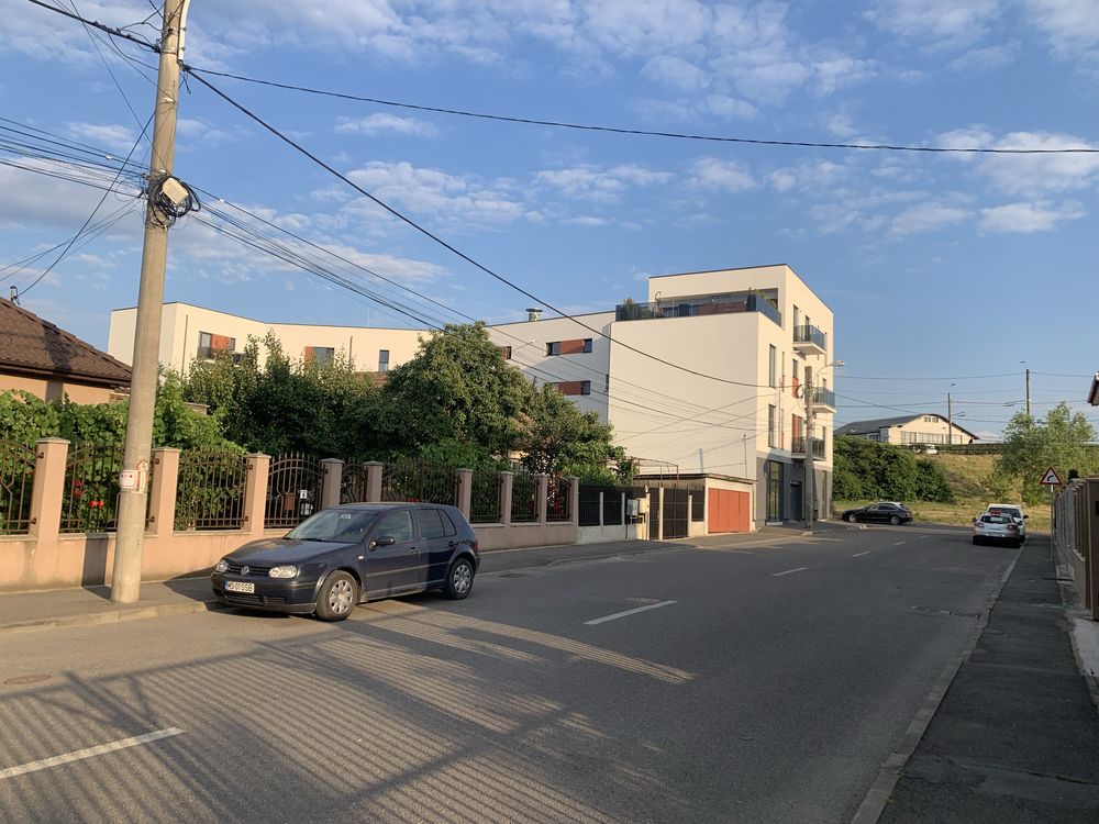 Inchiriere/Vanzare spatii comerciale (44mp, 116mp, 160mp)