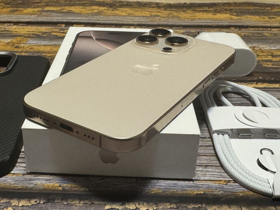 Vand / Schimb iPhone 16 Pro, 256GB, Full Box