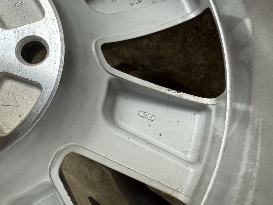 Резервна гума патерица за Audi A6 4f 205 60 17 Allroad 4f0601025as